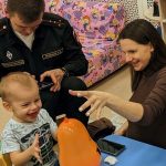 Прыгающие неваляшки