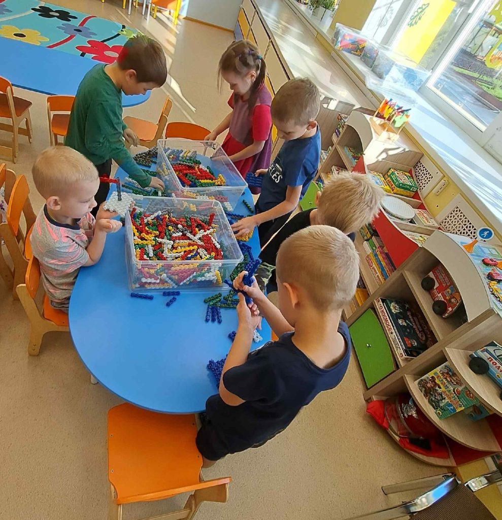 Первое знакомство с Фанкластиком