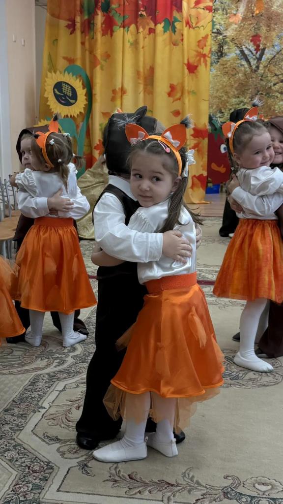 Золотая осень в гостях у «Звёздочек»